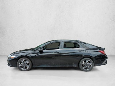 2025 Hyundai ELANTRA SEL Convenience IVT
