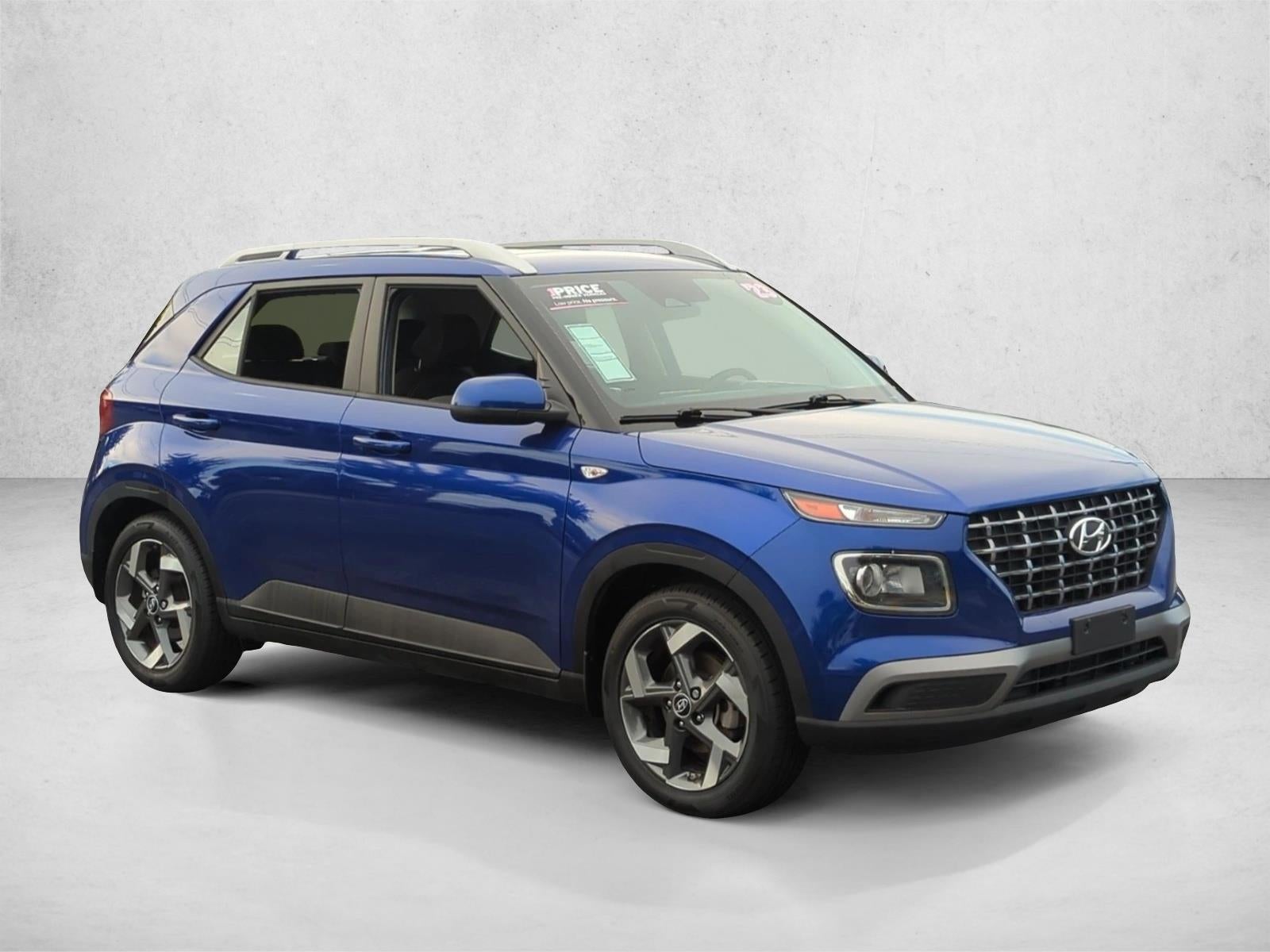 2023 Hyundai VENUE SEL IVT