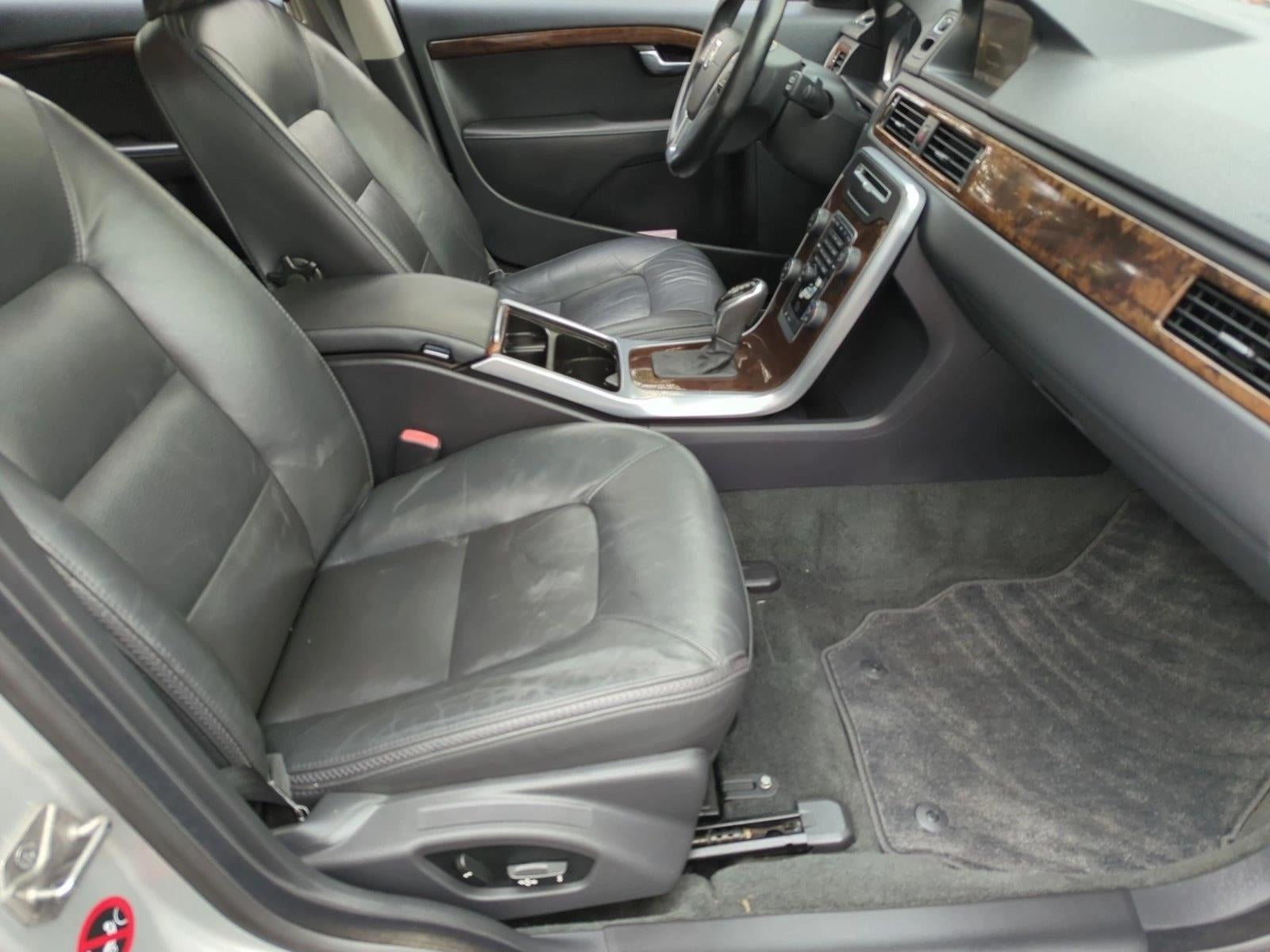2014 Volvo XC70 AWD 4dr Wgn 3.0L T6