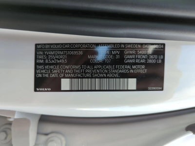 2025 Volvo XC60 B5 AWD Ultra