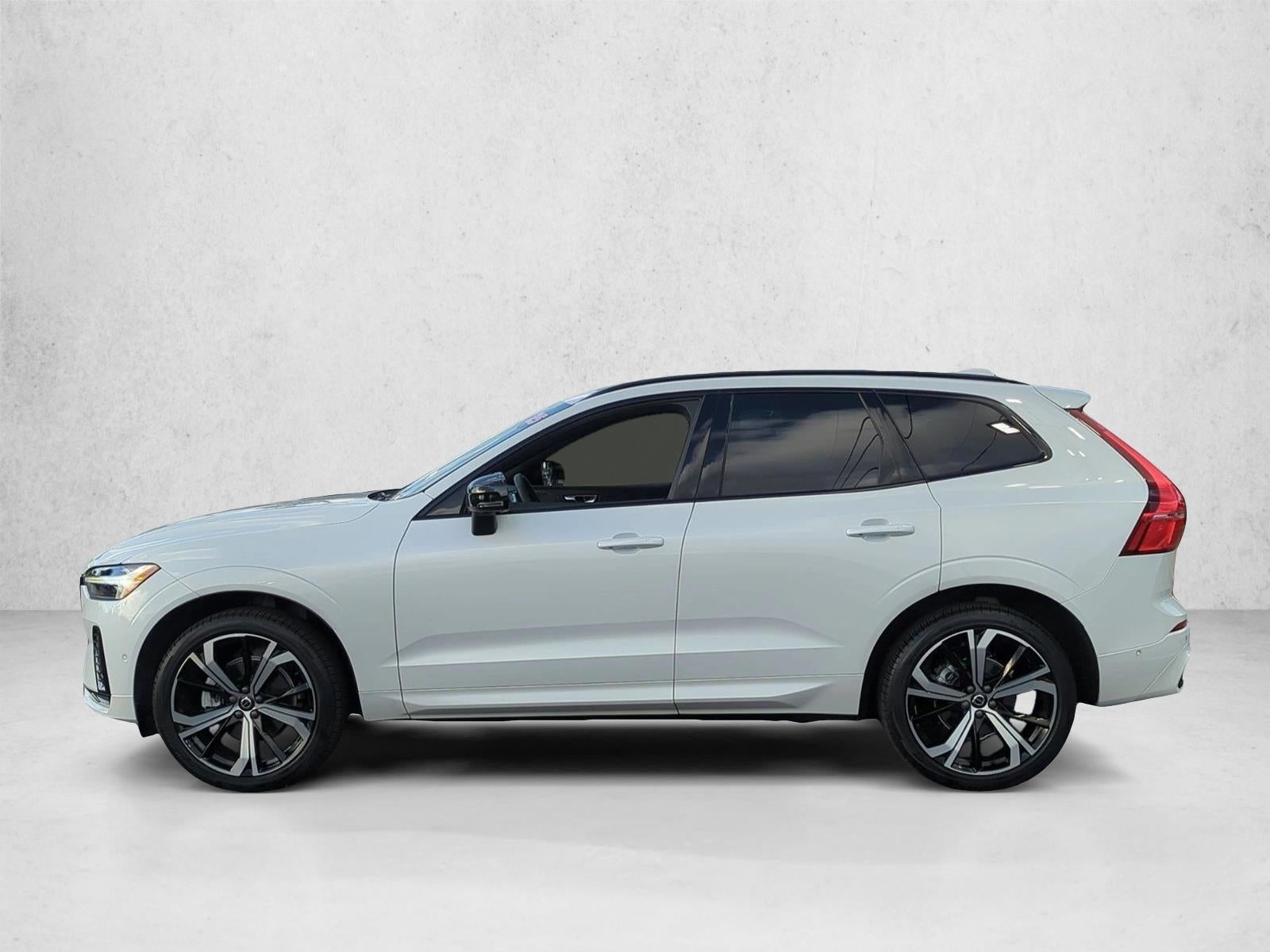 2025 Volvo XC60 B5 AWD Ultra