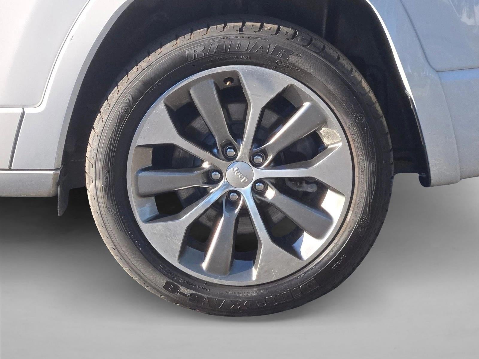 2019 Jeep Cherokee Overland FWD