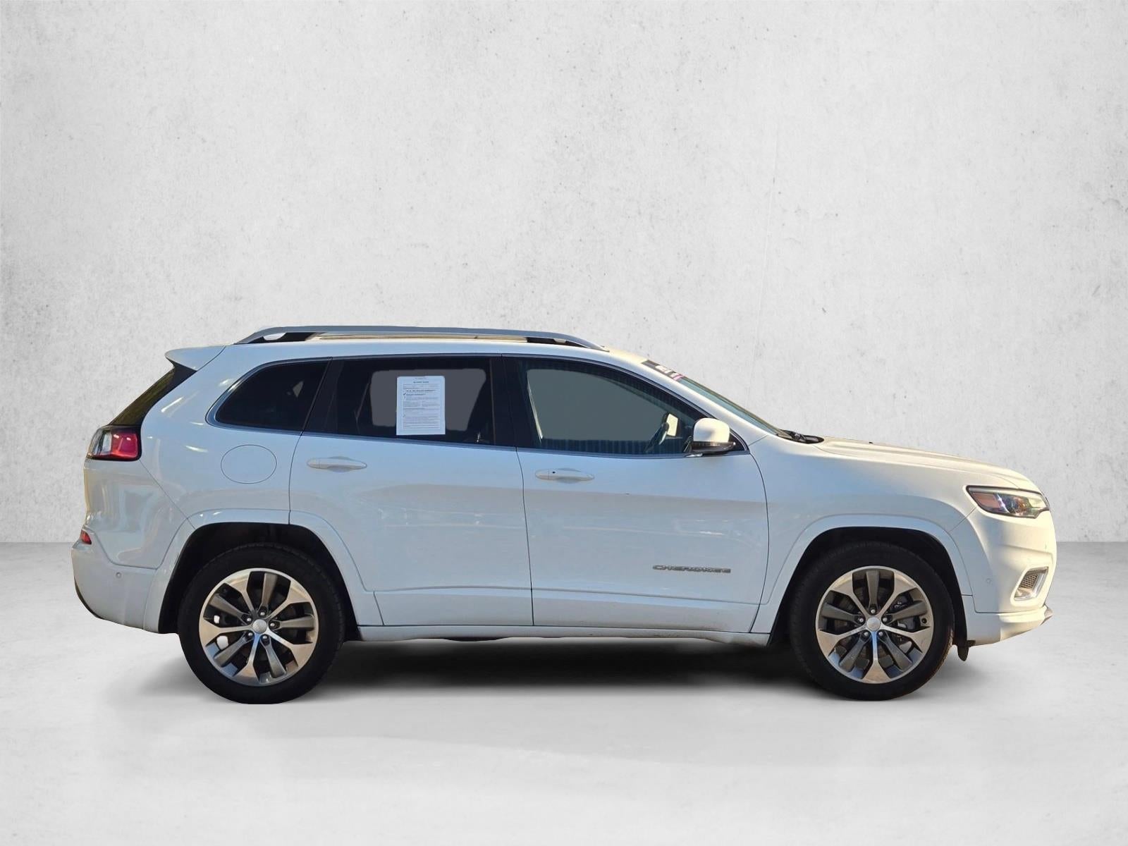 2019 Jeep Cherokee Overland FWD