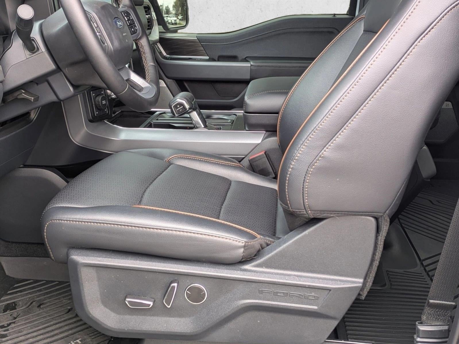 2025 Ford F-150 LARIAT 4WD SuperCrew 5.5' Box