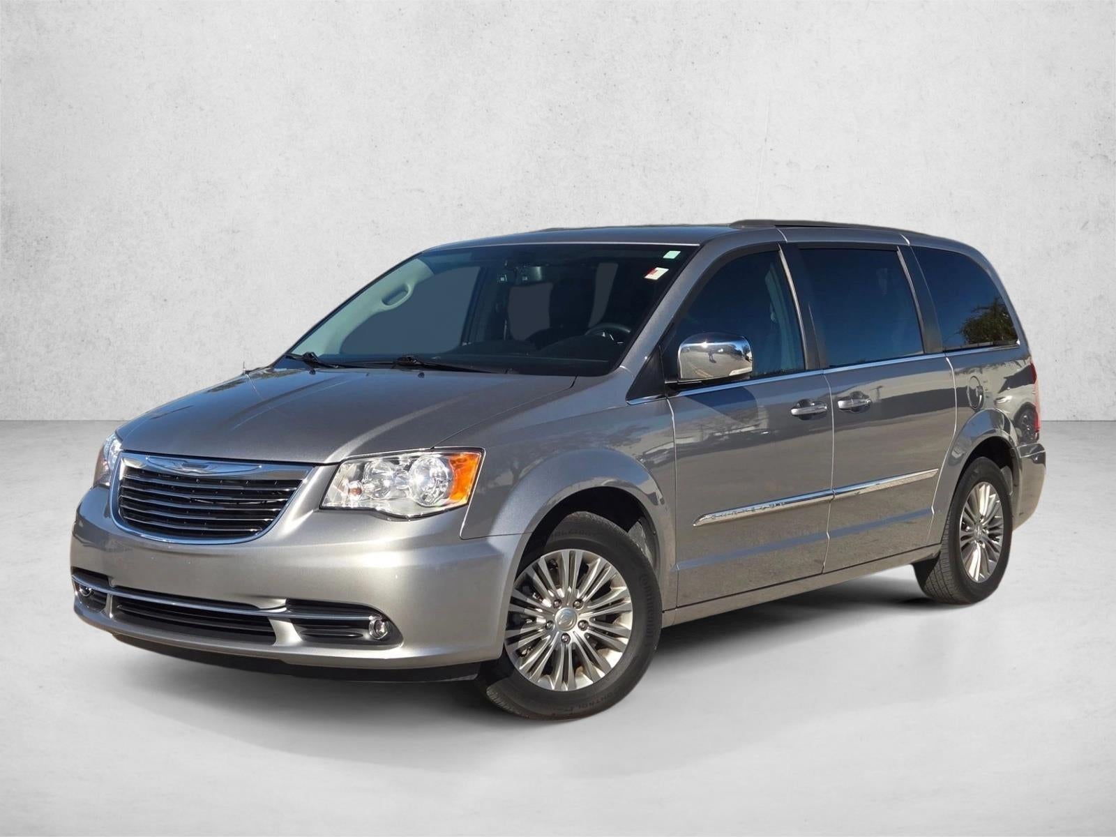 2016 Chrysler Town & Country 4dr Wgn Touring-L