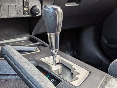 2018 Toyota RAV4 XLE AWD (Natl)