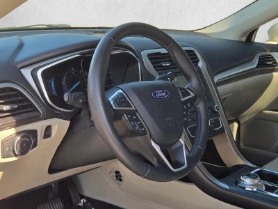 2018 Ford Fusion Energi SE FWD