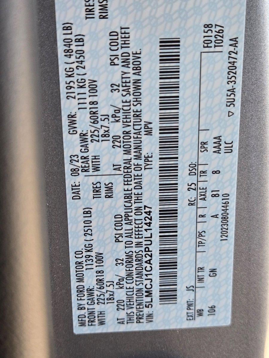 2023 Lincoln Corsair Standard FWD