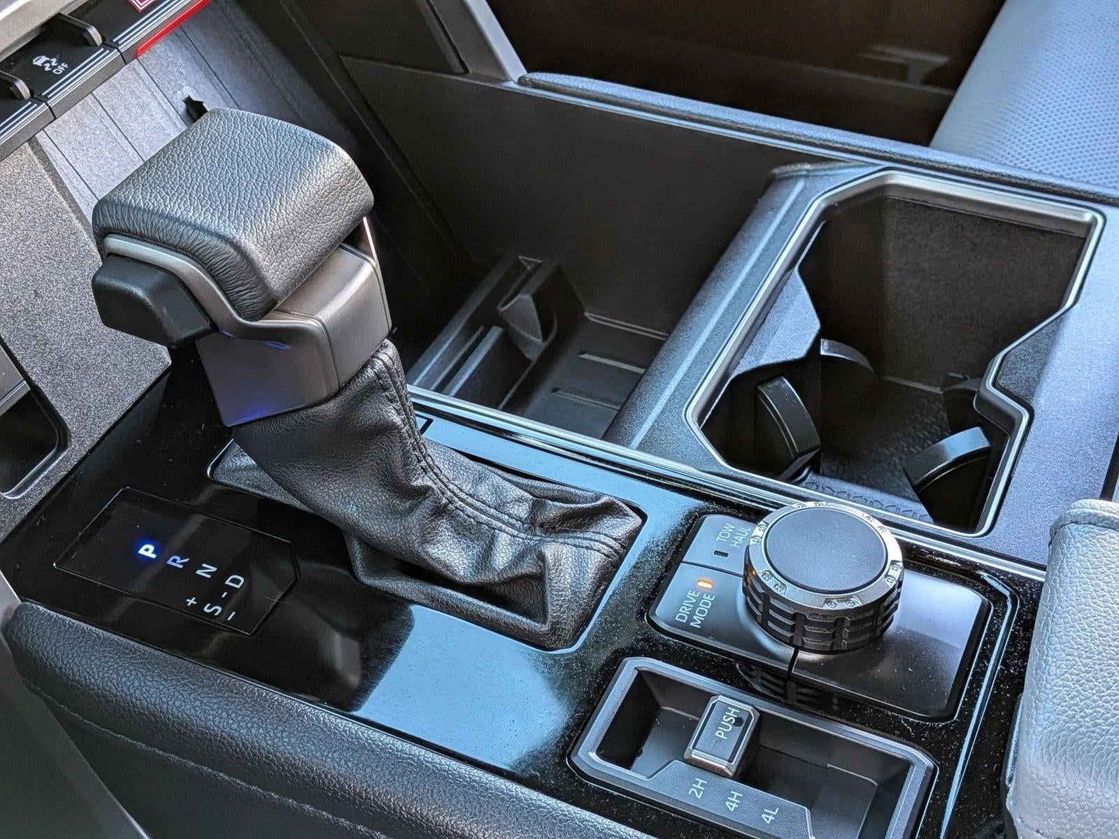 2025 Toyota Tundra 4WD 4WD Limited Hybrid CrewMax 5.5' Bed (Natl)