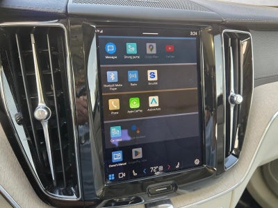 2022 Volvo XC60 B5 FWD Inscription