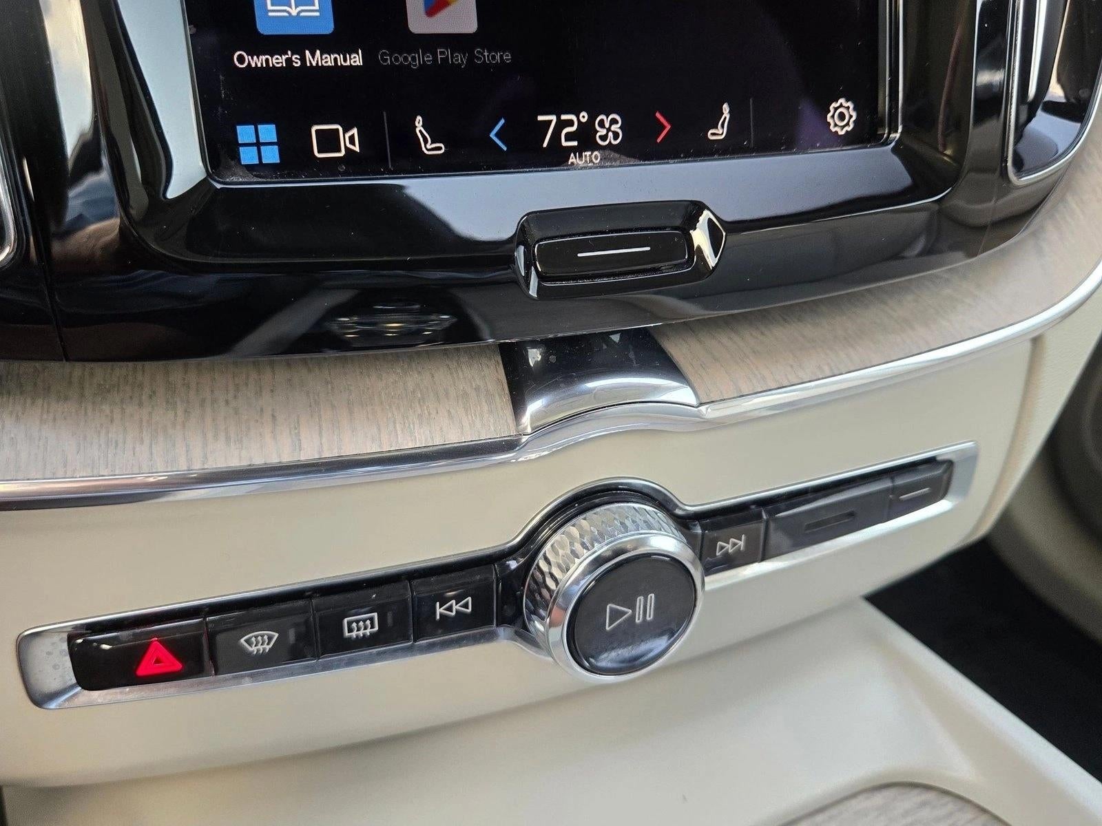 2022 Volvo XC60 B5 FWD Inscription