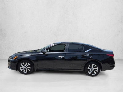 2025 Nissan Altima S FWD