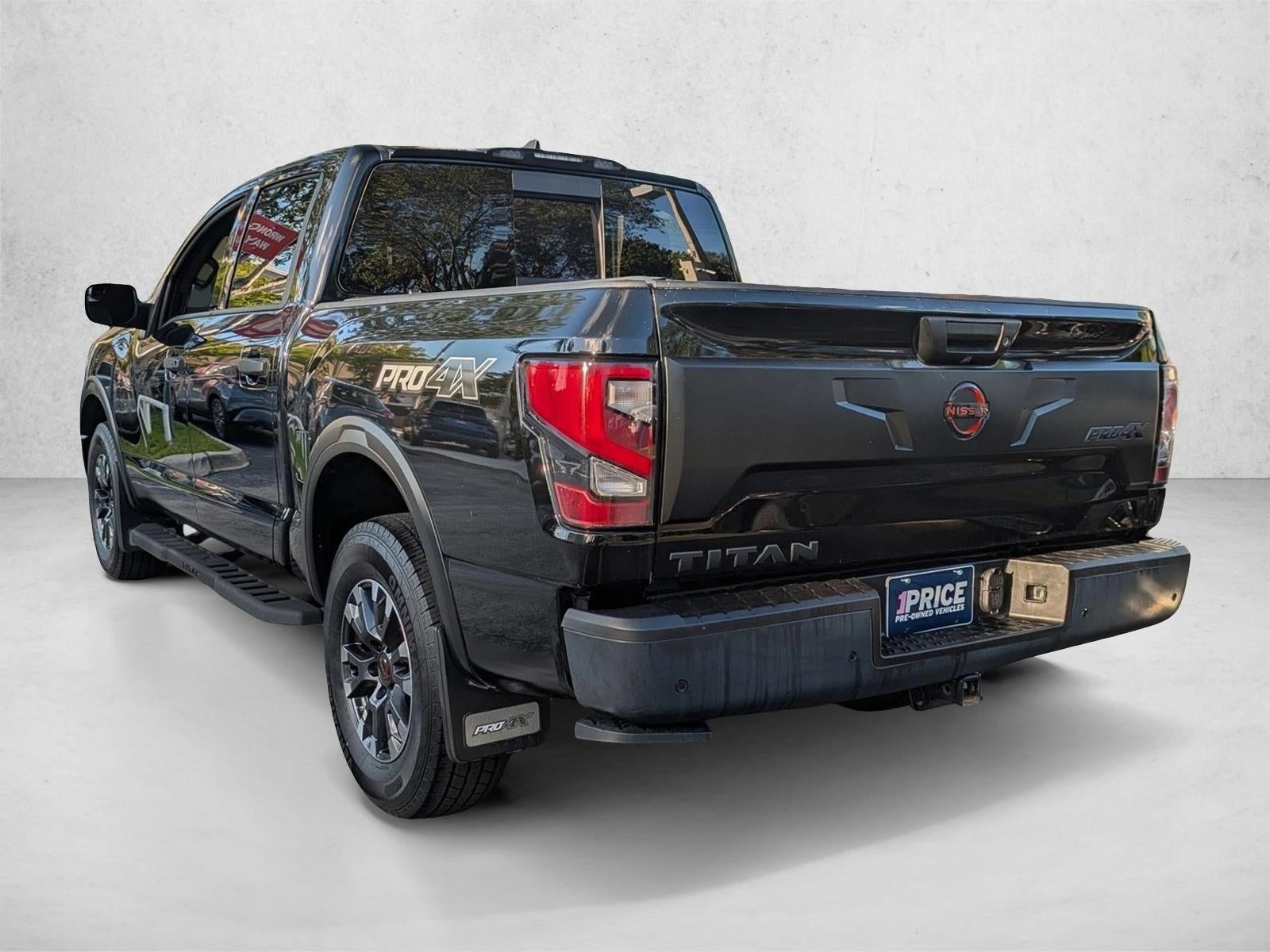 2023 Nissan Titan 4x4 Crew Cab PRO-4X