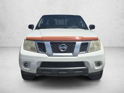 2015 Nissan Frontier 2WD Crew Cab SWB Auto Desert Runner