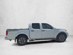 2015 Nissan Frontier 2WD Crew Cab SWB Auto Desert Runner