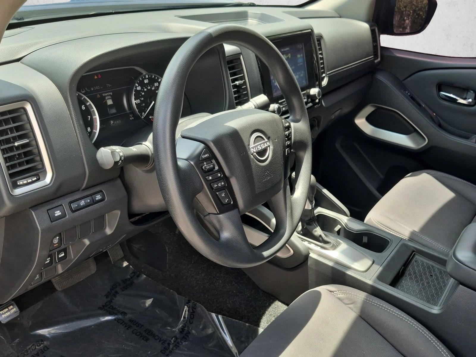 2022 Nissan Frontier Crew Cab 4x4 SV Auto