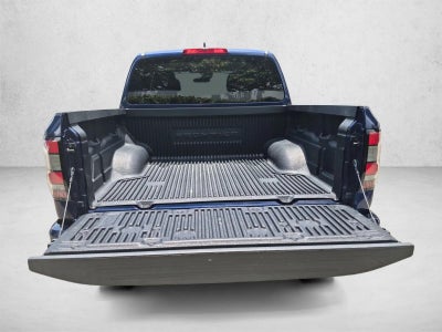 2022 Nissan Frontier Crew Cab 4x4 SV Auto