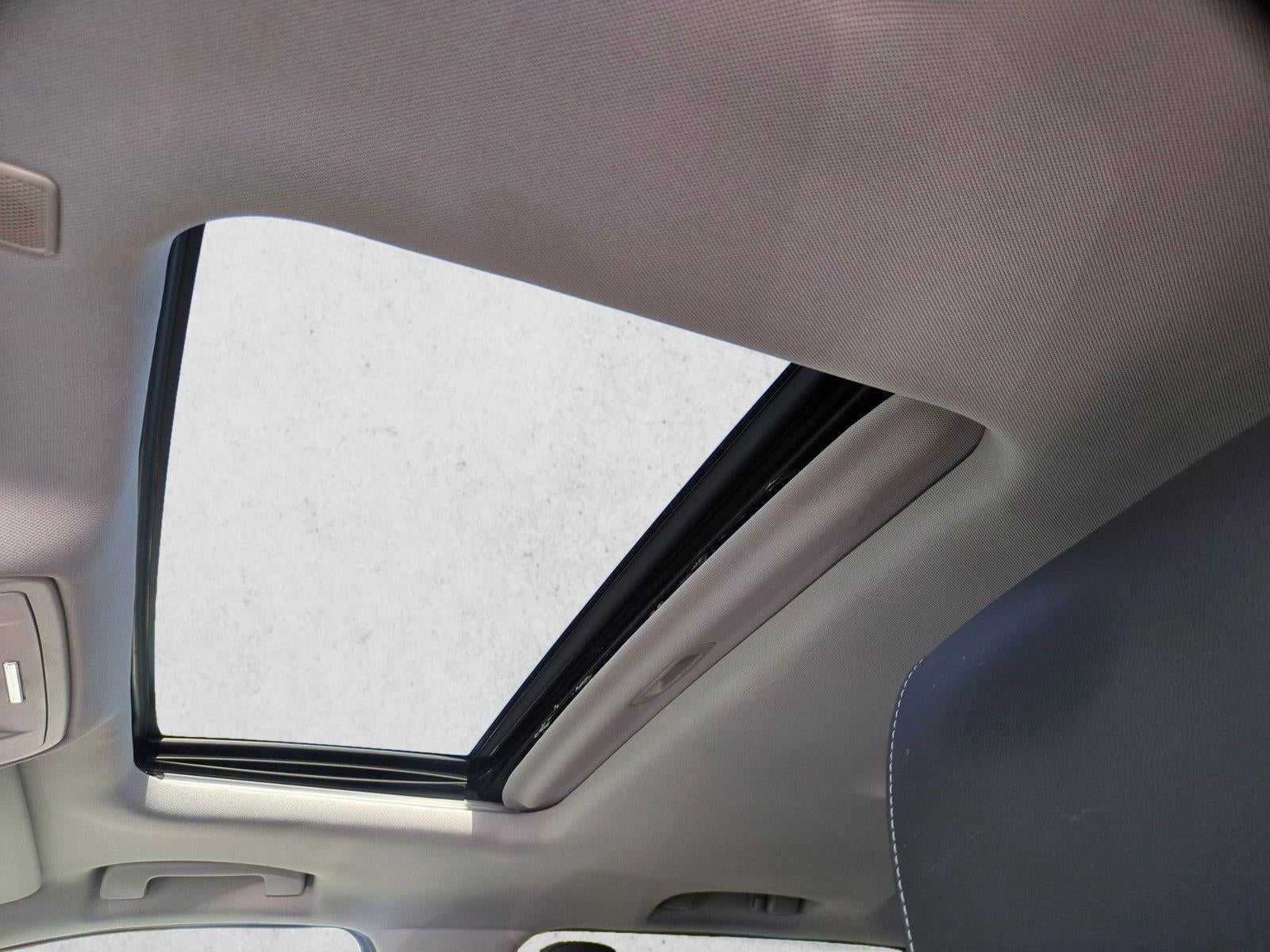 2018 GMC Sierra 1500 Crew Cab Short Box 2-Wheel Drive SLT