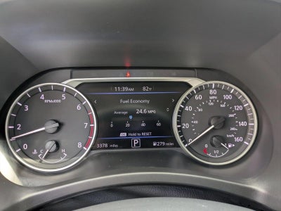 2025 Nissan Sentra SR CVT