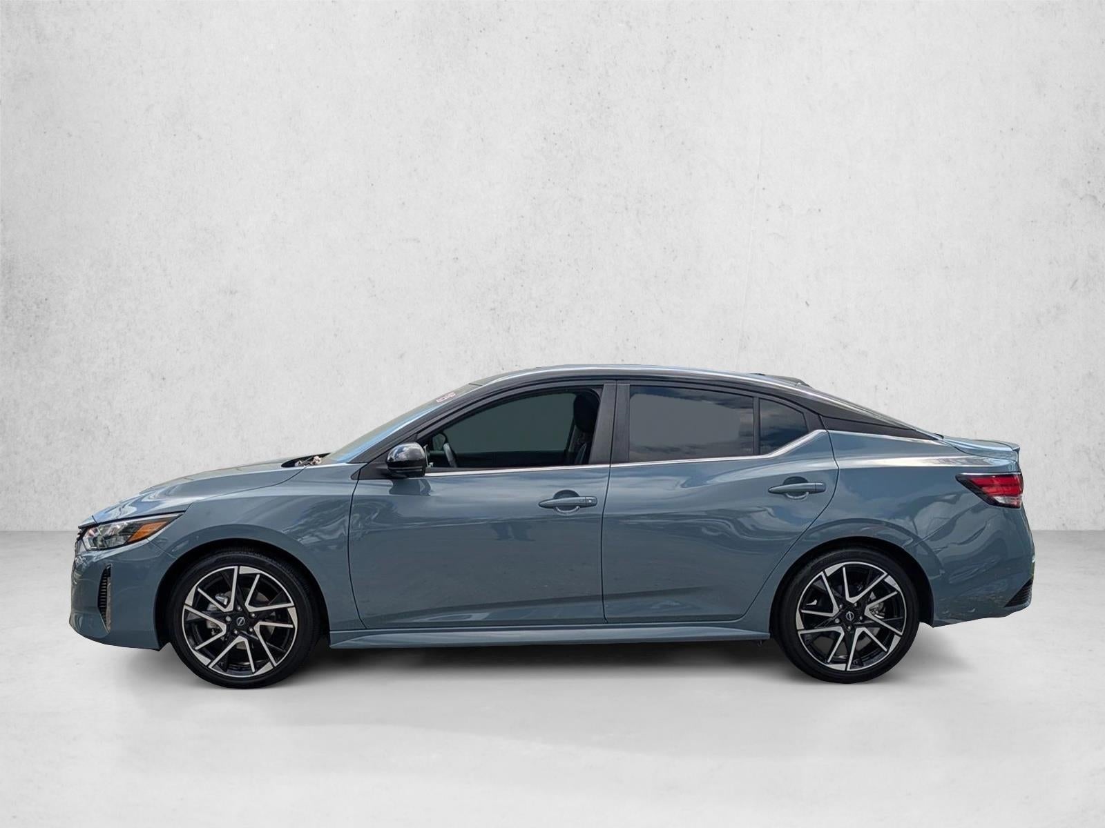 2025 Nissan Sentra SR CVT