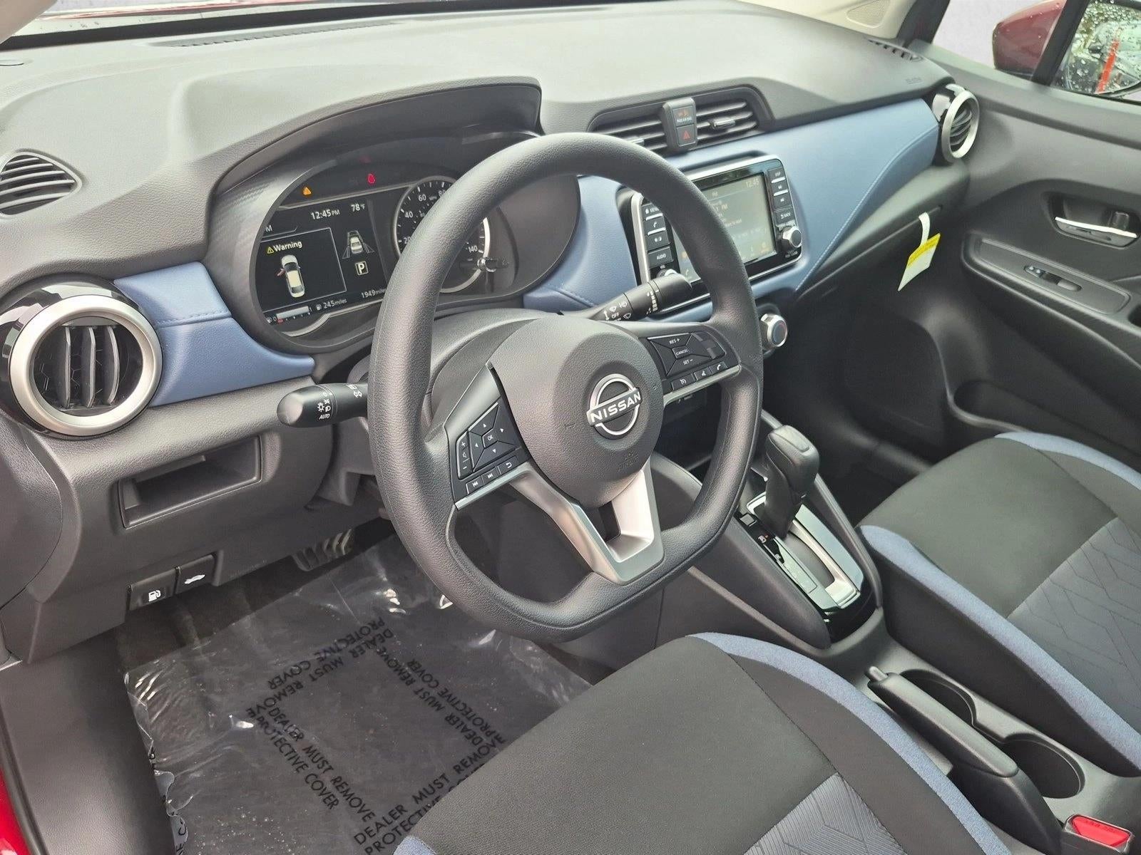 2025 Nissan Versa SV CVT
