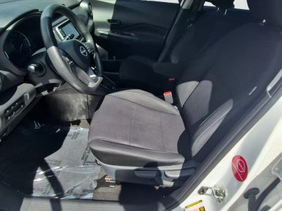 2023 Nissan Kicks S FWD