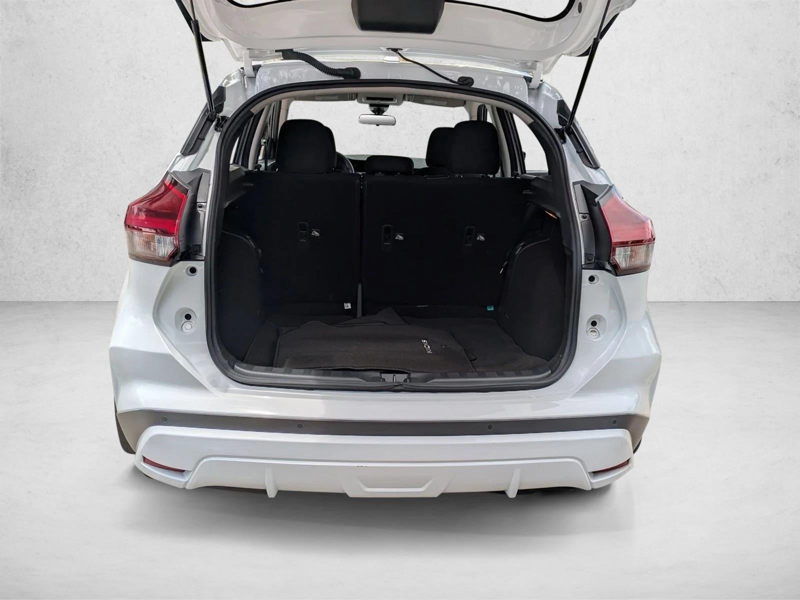 2023 Nissan Kicks SV FWD