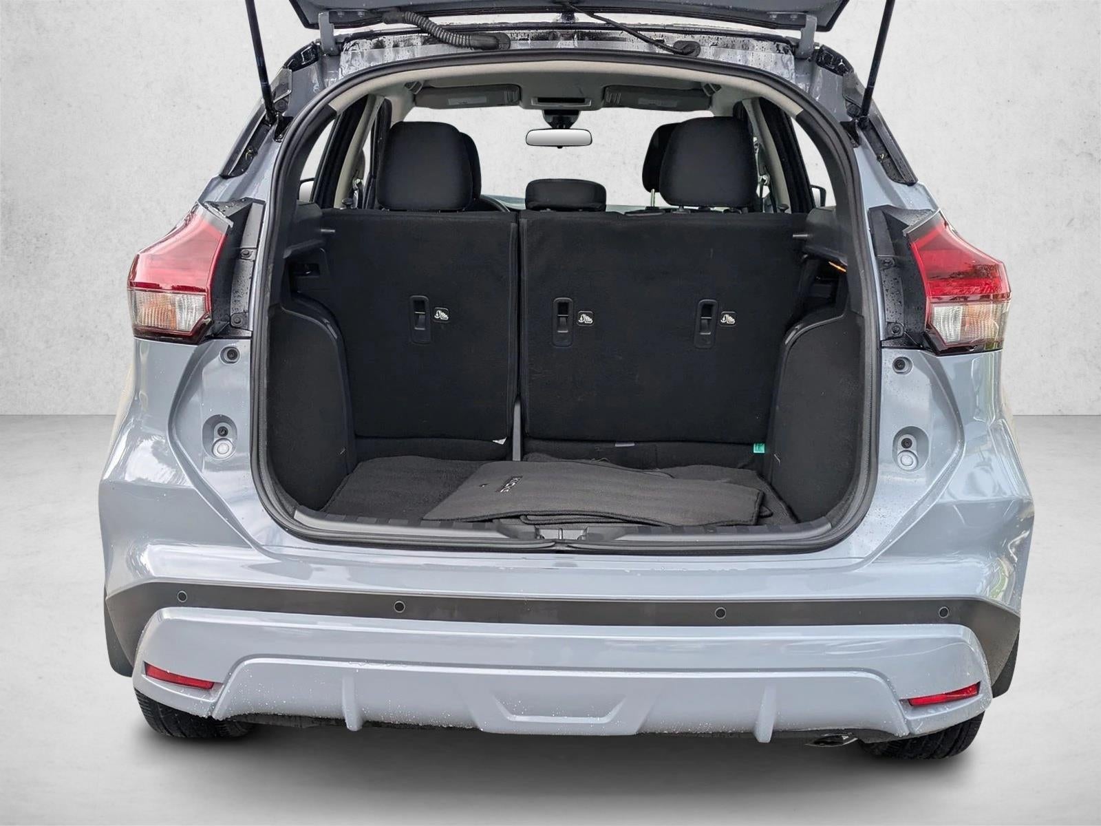 2023 Nissan Kicks SV FWD