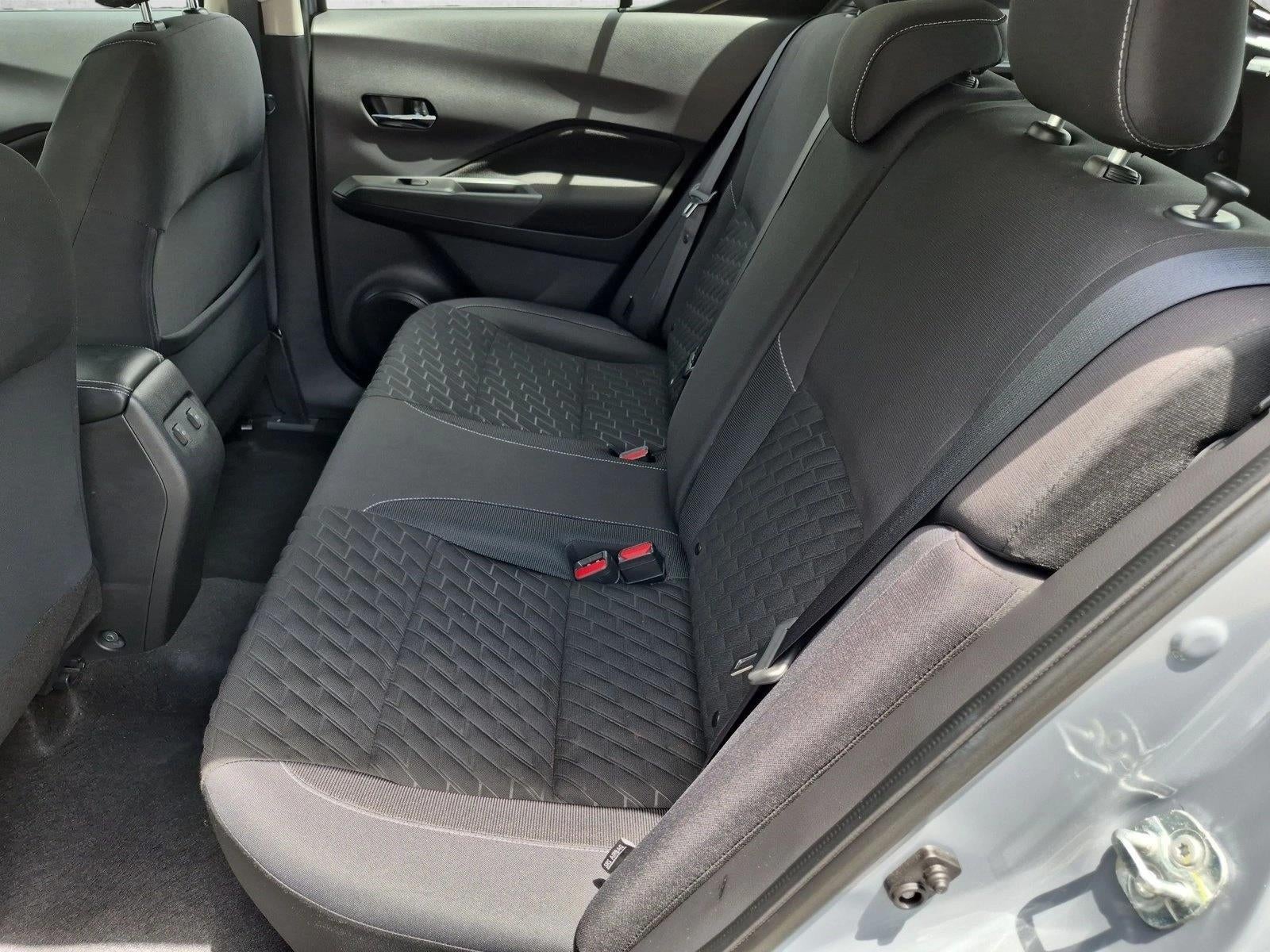 2021 Nissan Kicks SV FWD