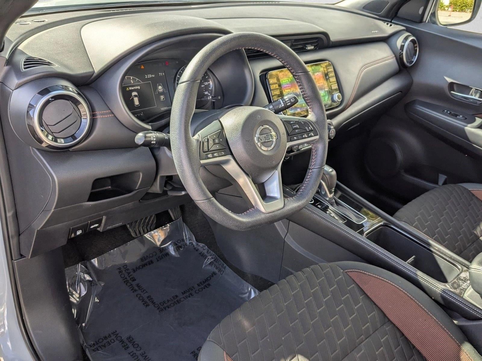 2021 Nissan Kicks SR FWD