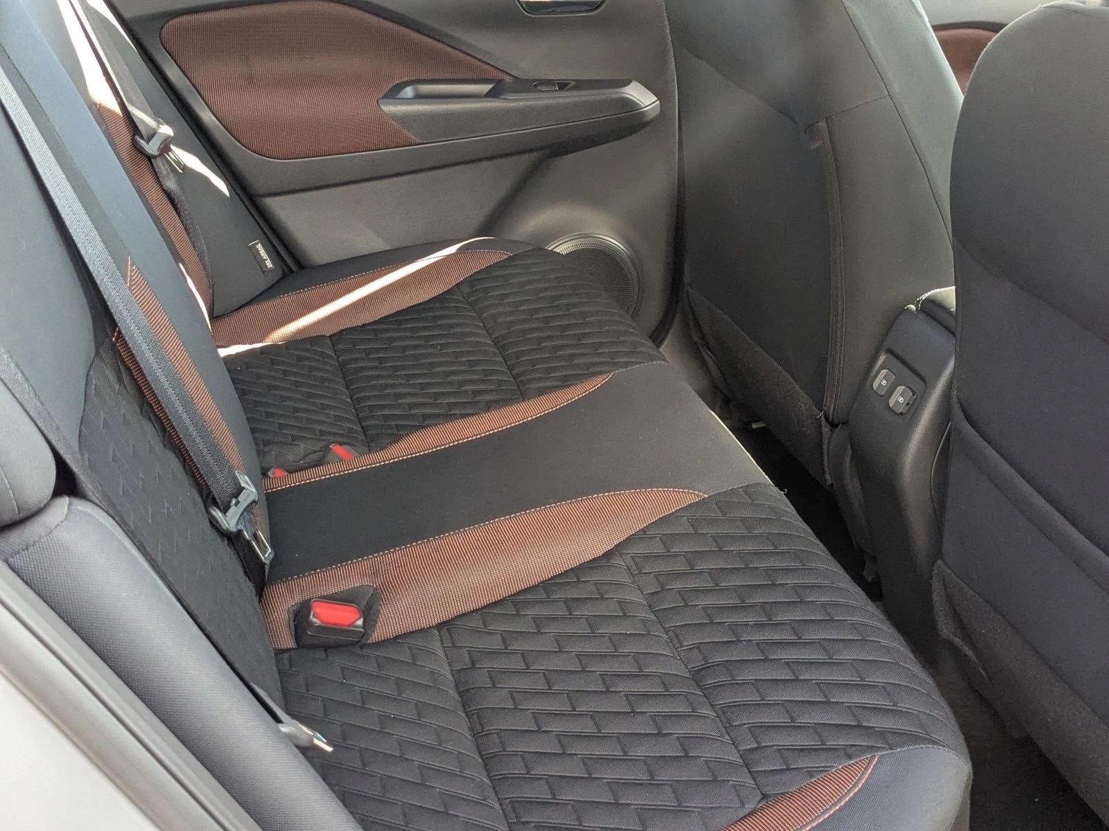 2021 Nissan Kicks SR FWD