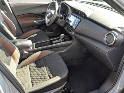 2021 Nissan Kicks SR FWD