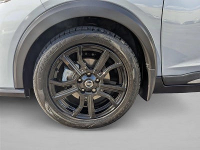 2021 Nissan Kicks SR FWD