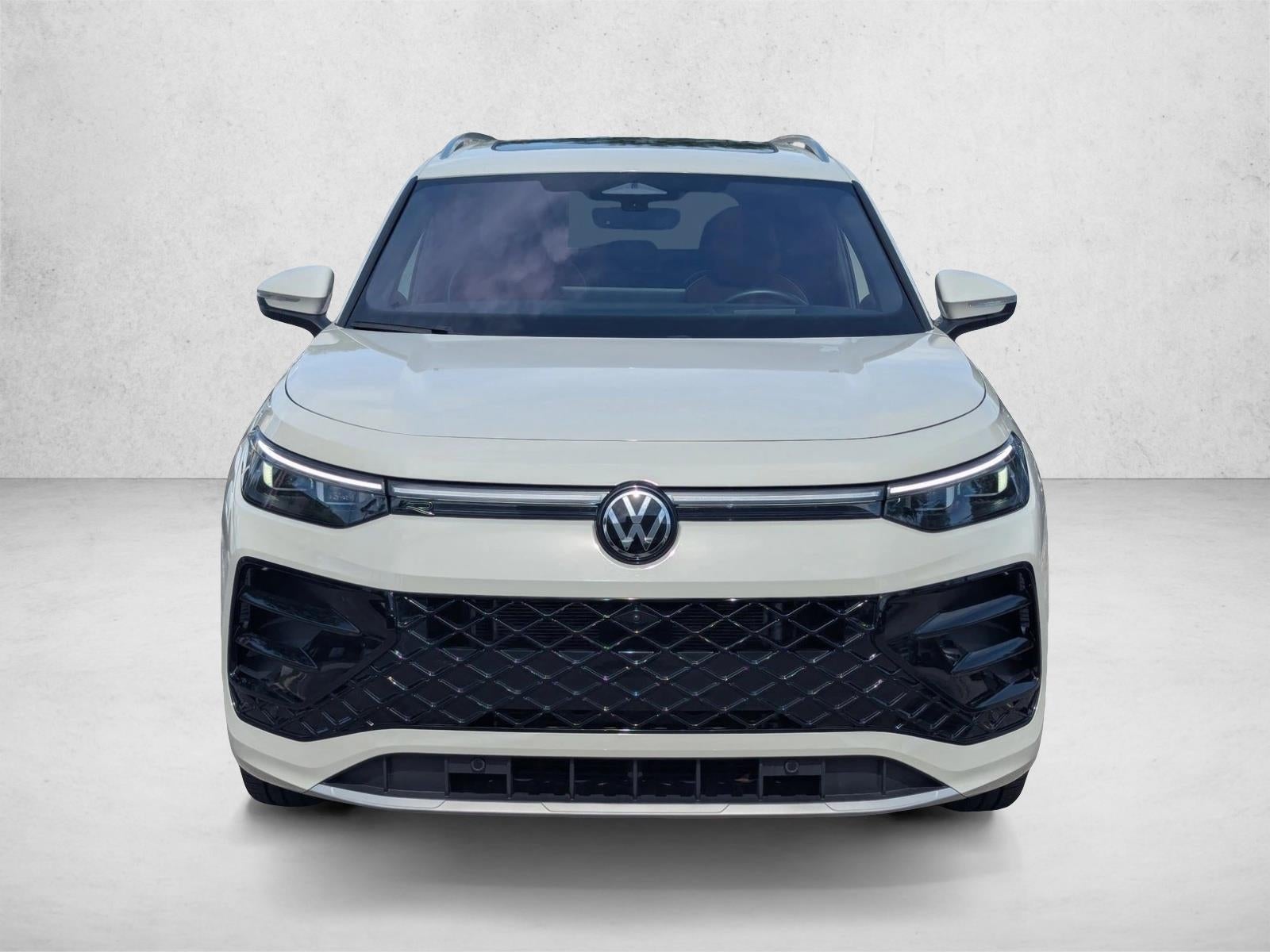 2025 Volkswagen Tiguan 2.0T SEL R-Line 4MOTION