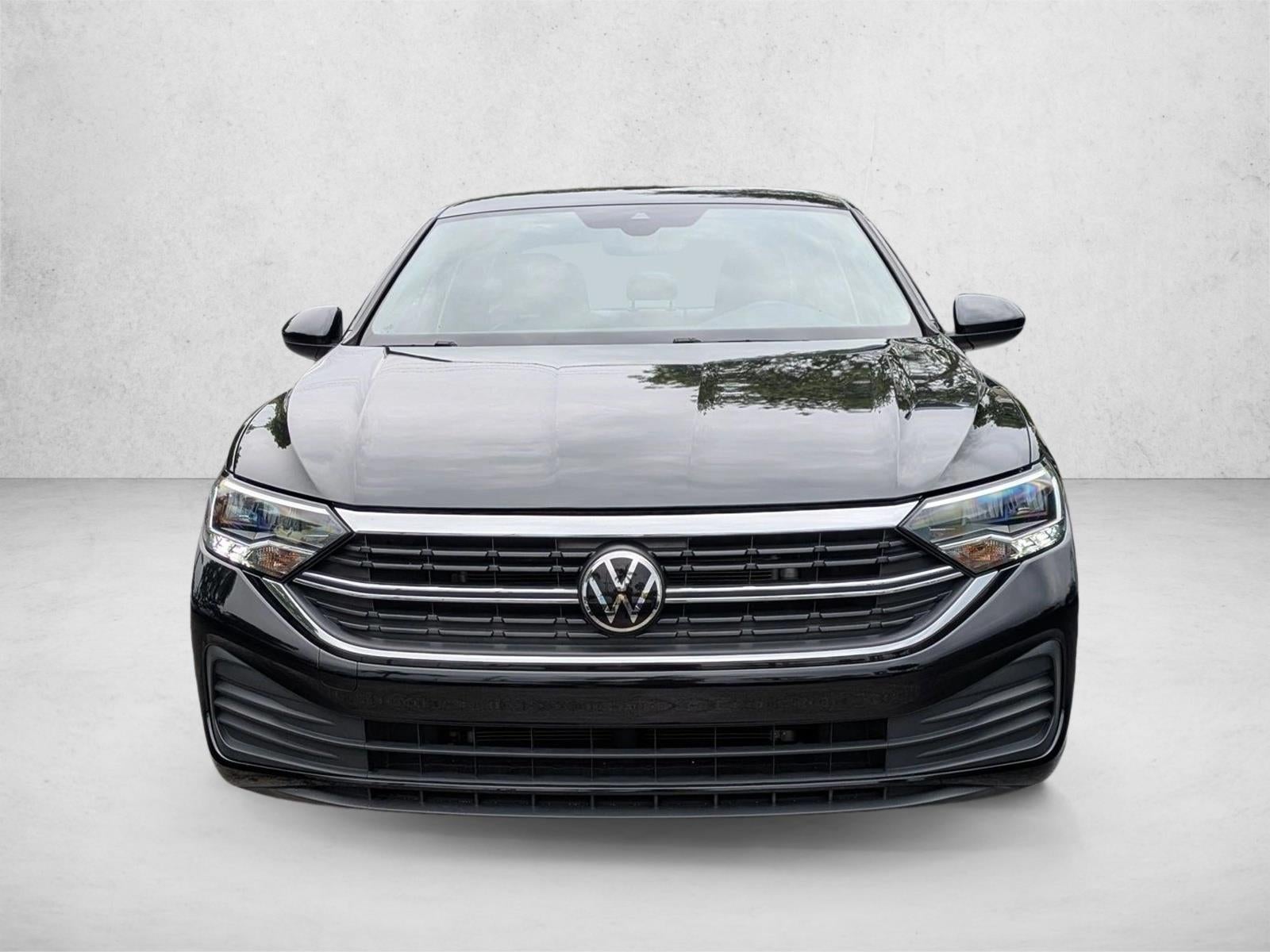 2024 Volkswagen Jetta SE Auto
