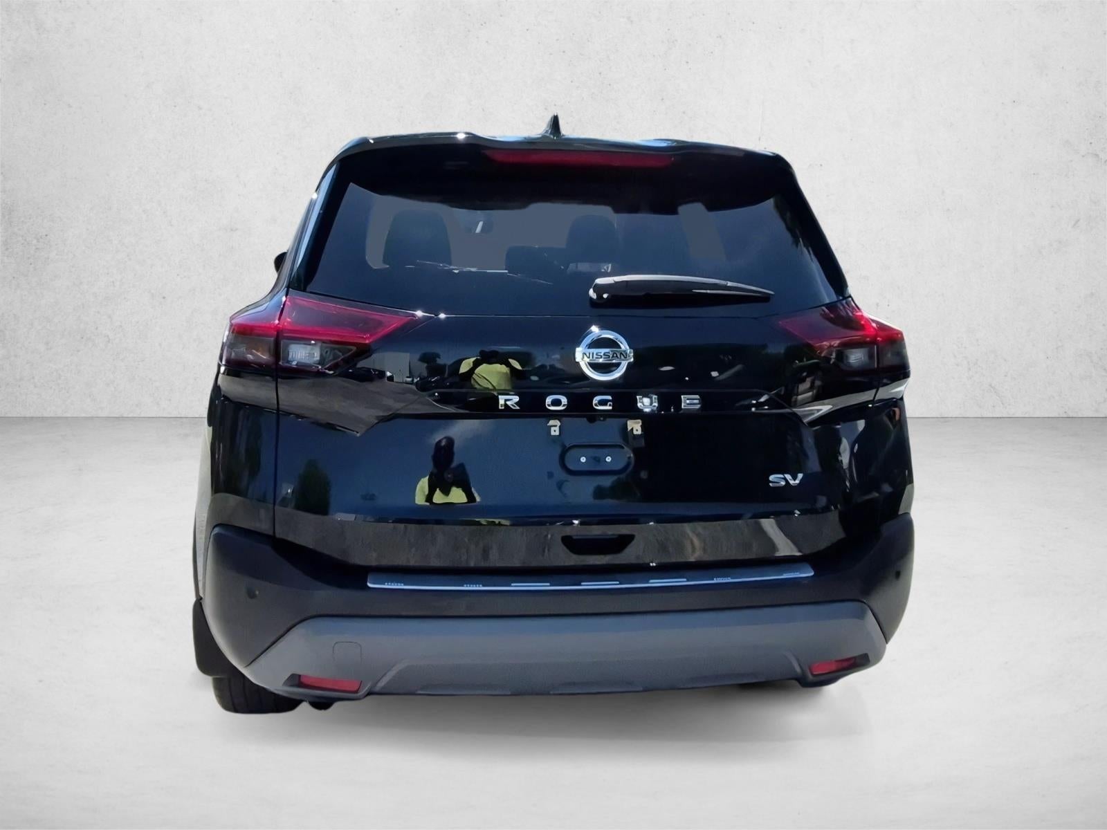 2021 Nissan Rogue FWD SV