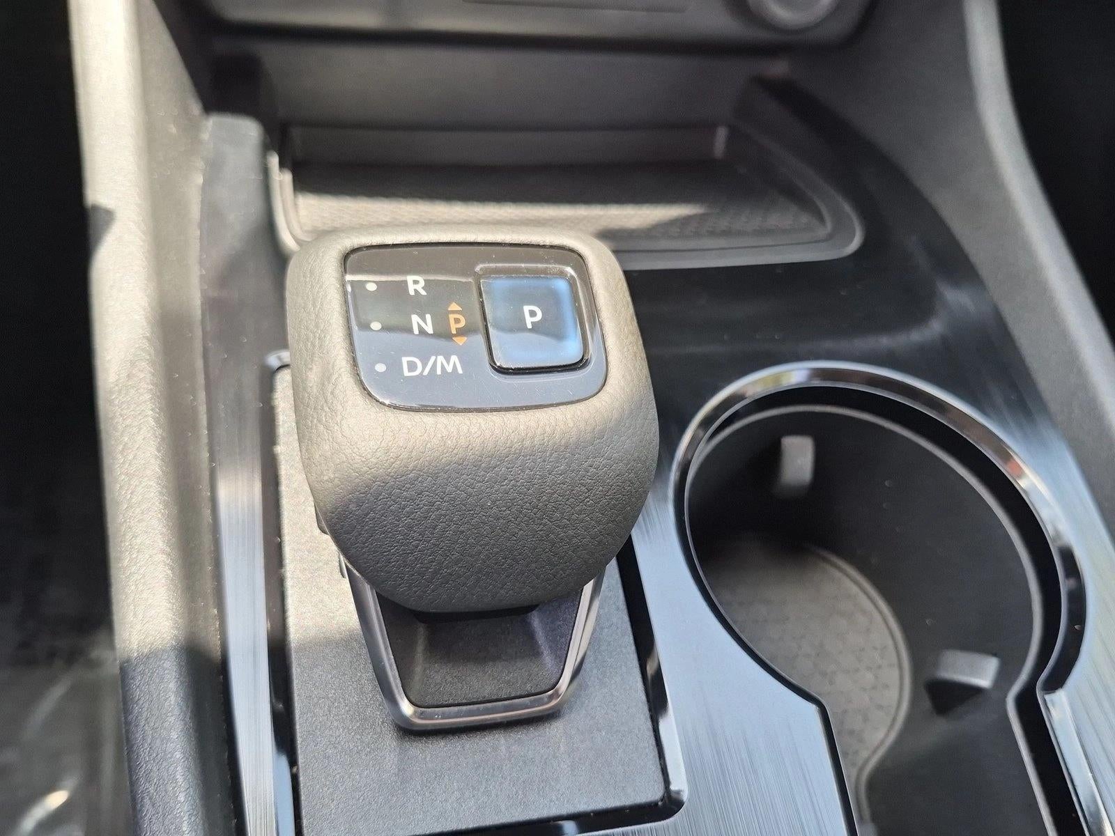 2022 Nissan Rogue FWD SV