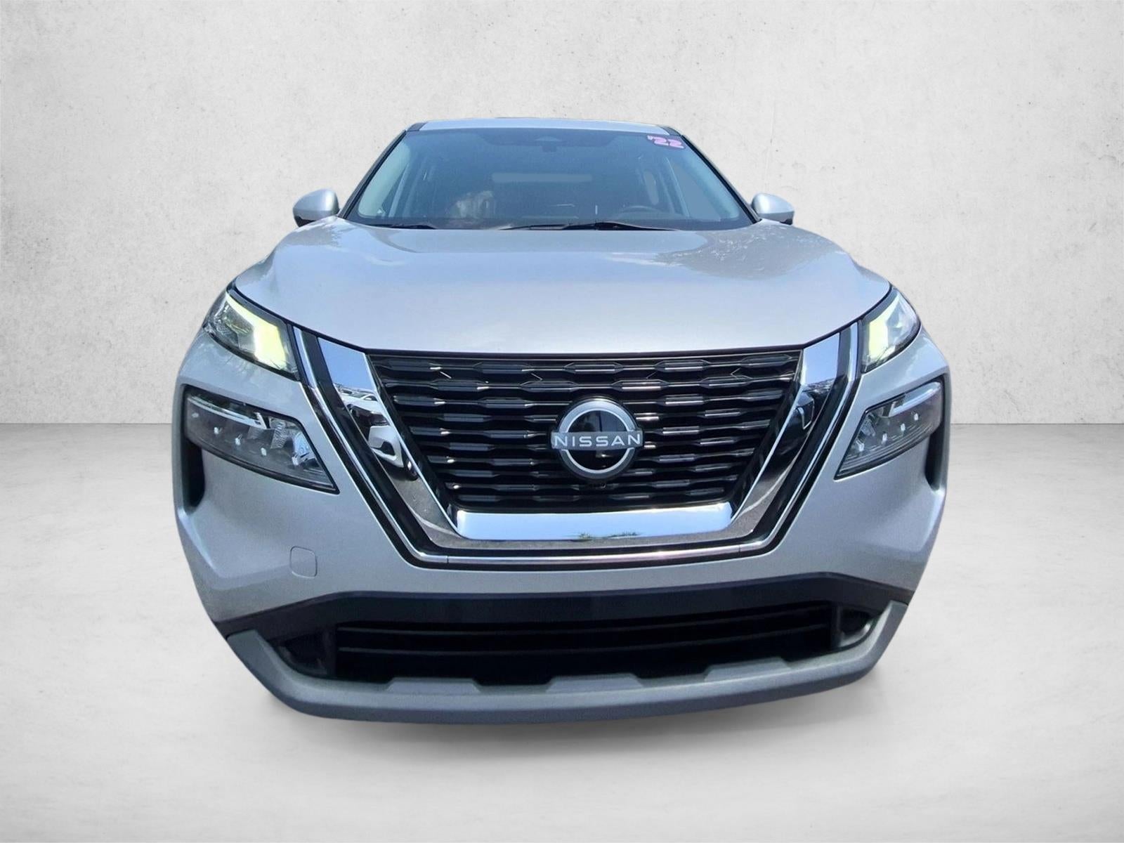 2022 Nissan Rogue FWD SV