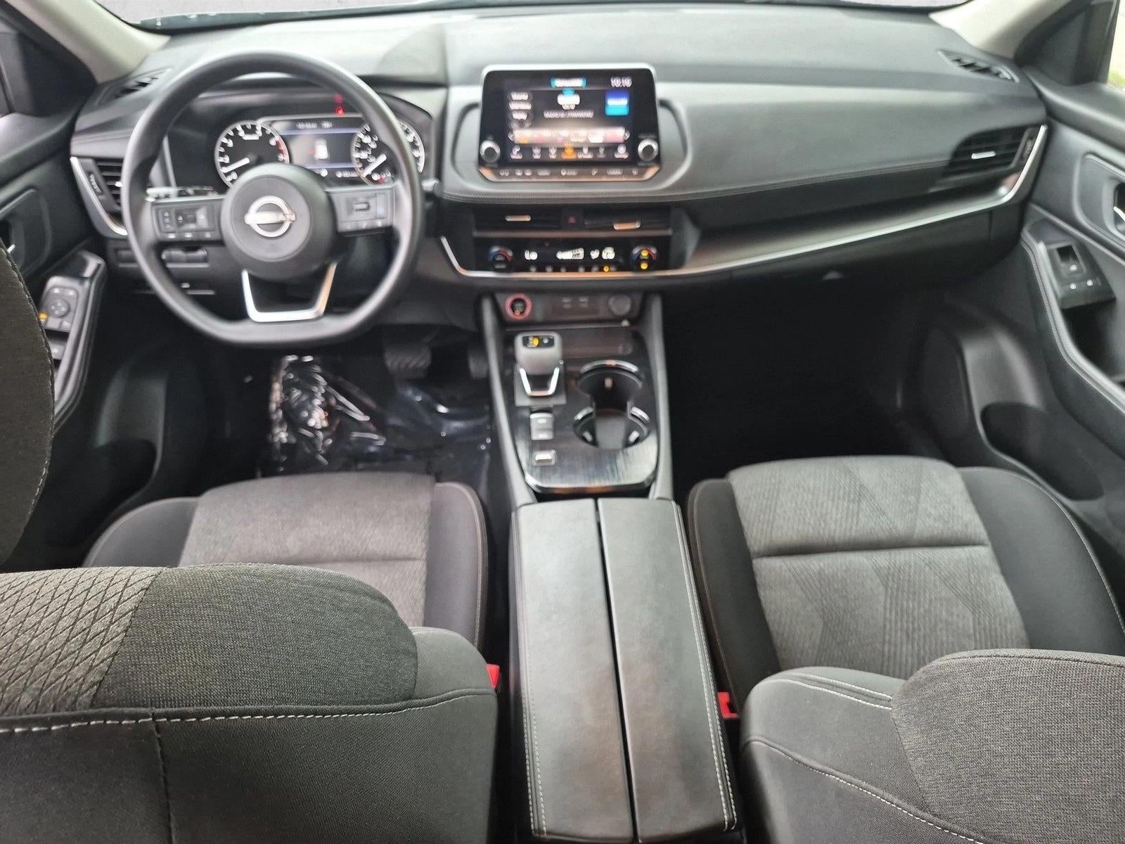 2024 Nissan Rogue FWD SV
