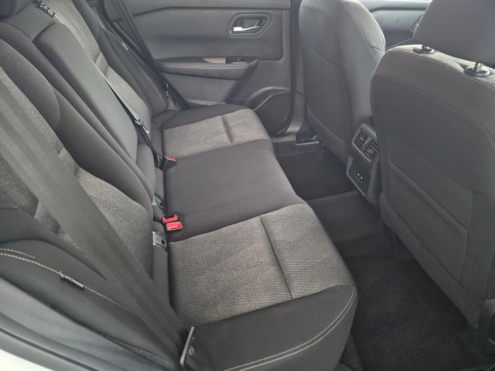 2024 Nissan Rogue FWD SV