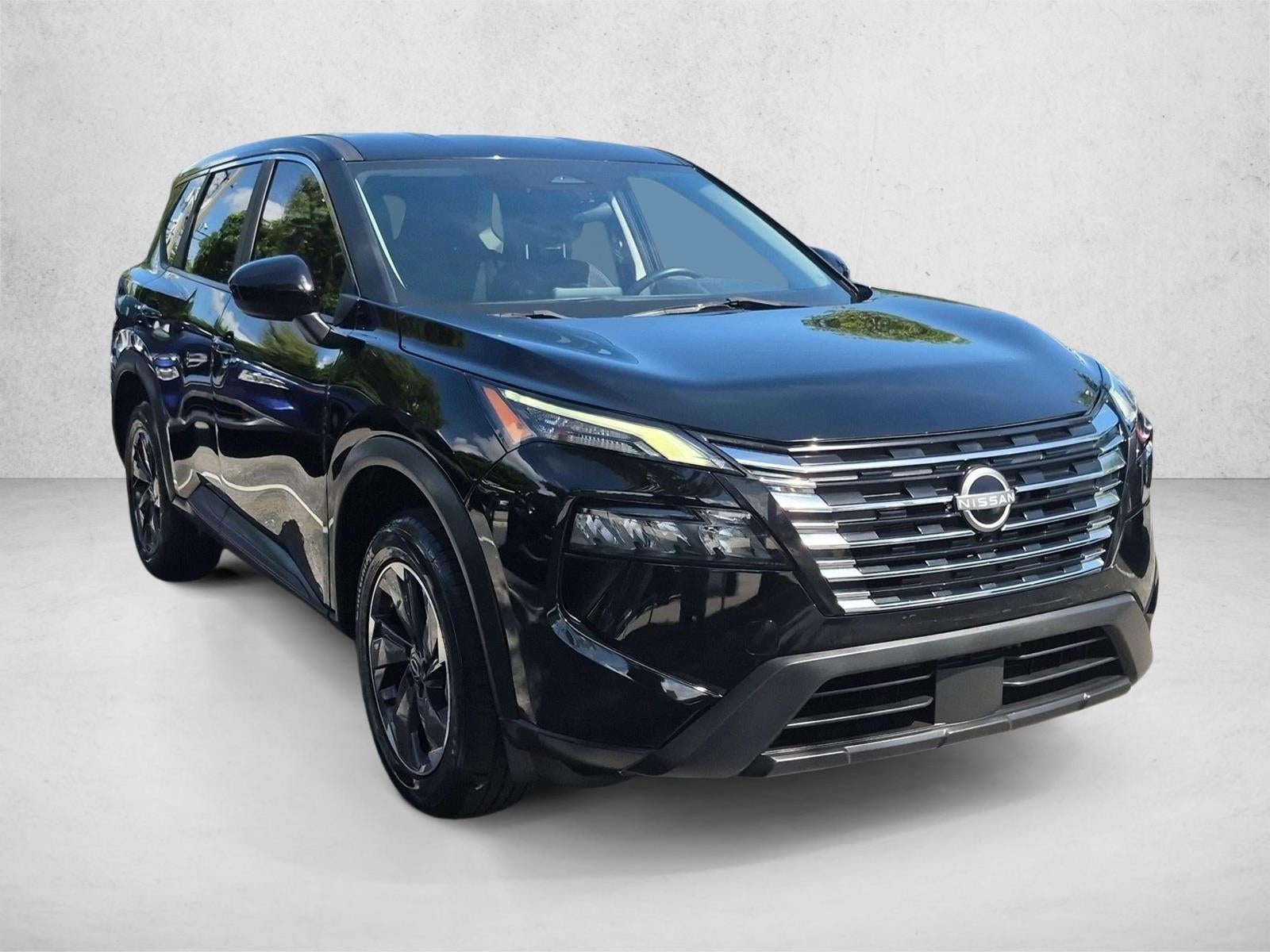 2024 Nissan Rogue FWD SV
