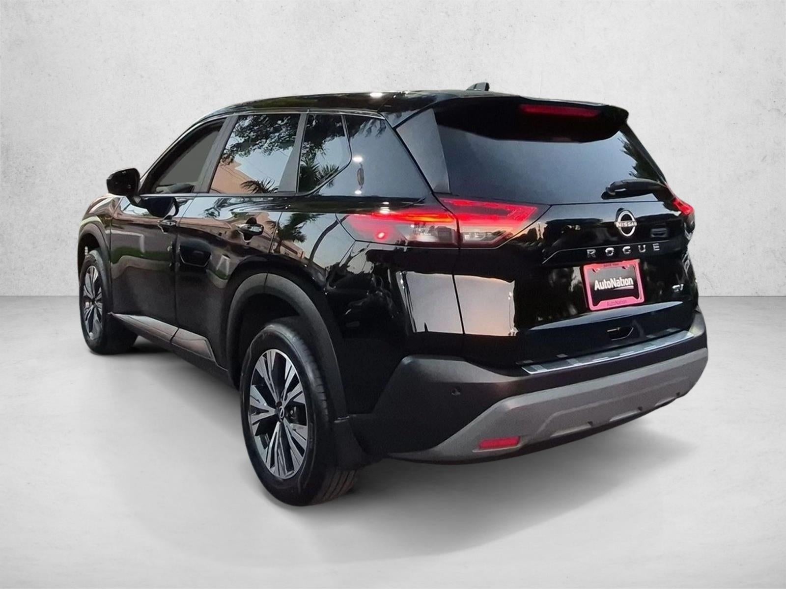 2023 Nissan Rogue FWD SV