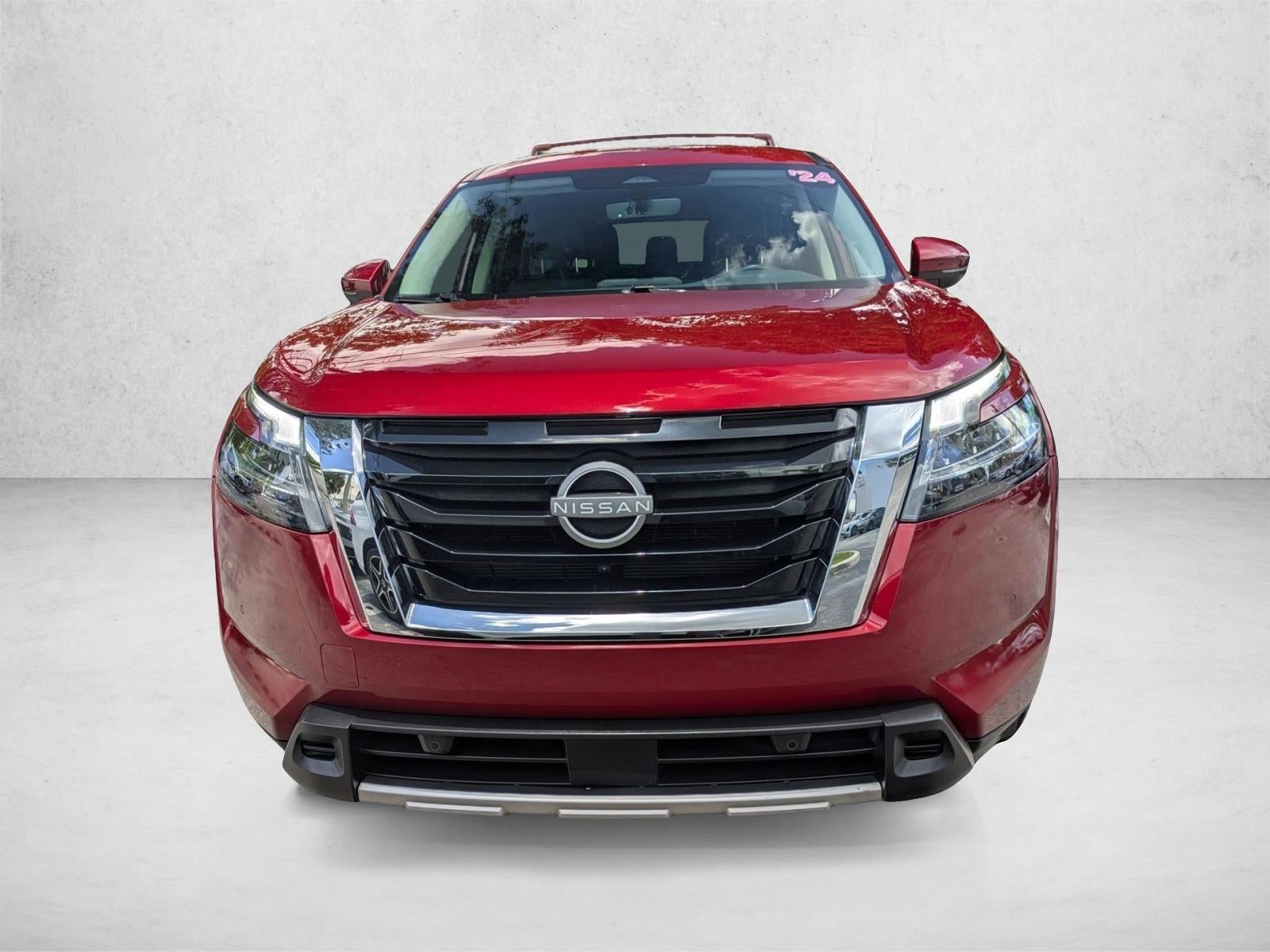 2024 Nissan Pathfinder SL 2WD