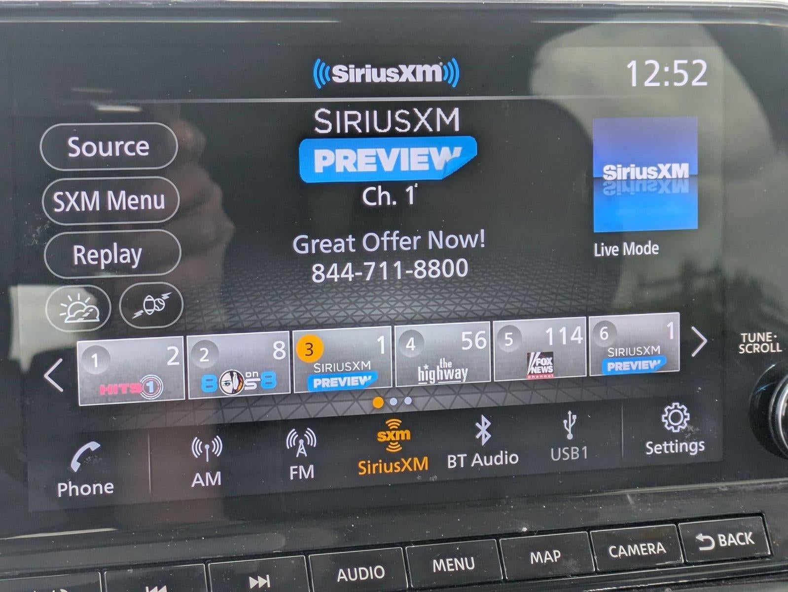 2023 Nissan Pathfinder SL 2WD