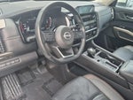 2024 Nissan Pathfinder Platinum 2WD