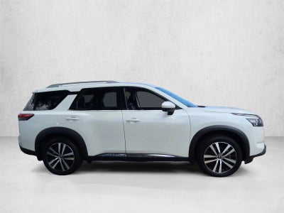 2024 Nissan Pathfinder Platinum 2WD