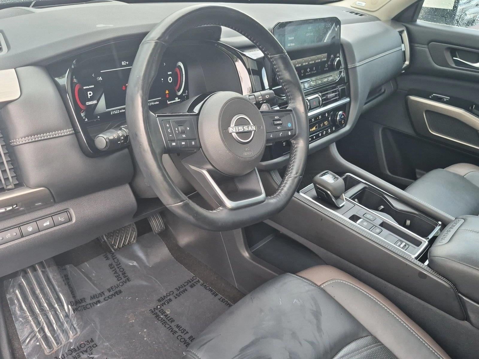 2024 Nissan Pathfinder Platinum 2WD
