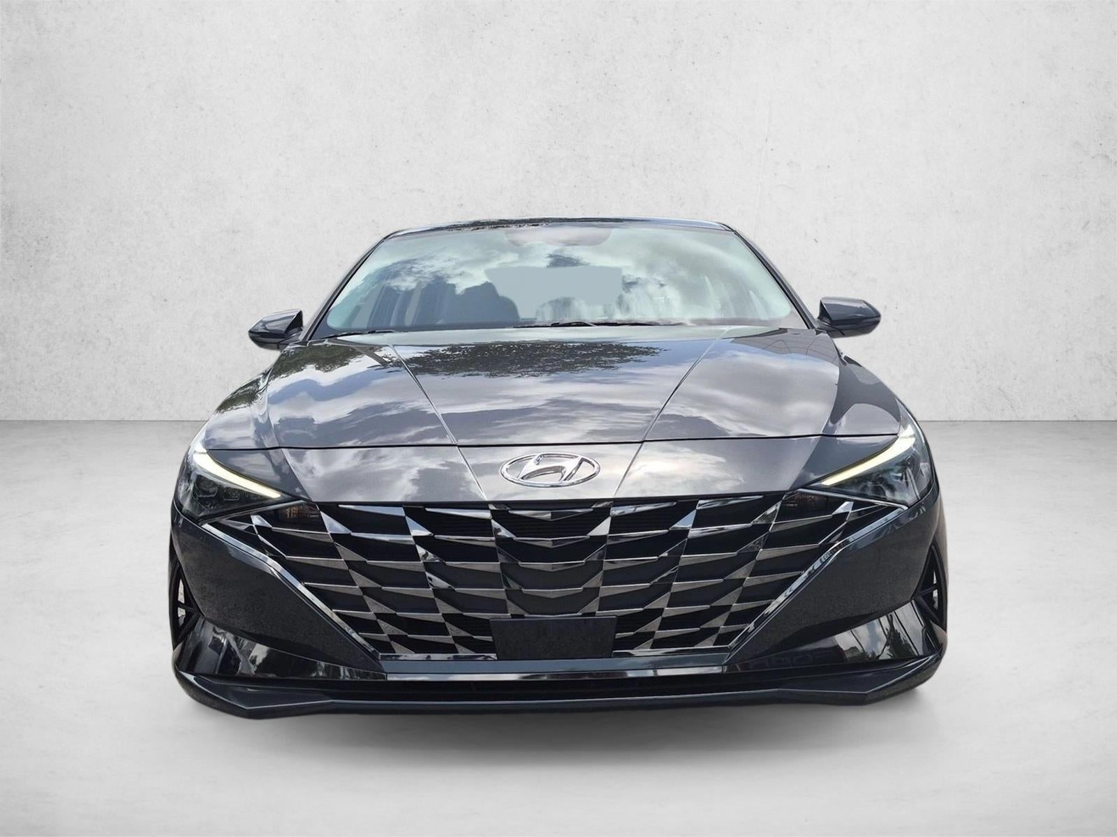 2023 Hyundai ELANTRA Limited IVT