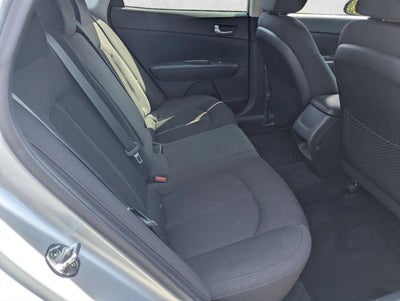 2019 Kia Optima LX Auto