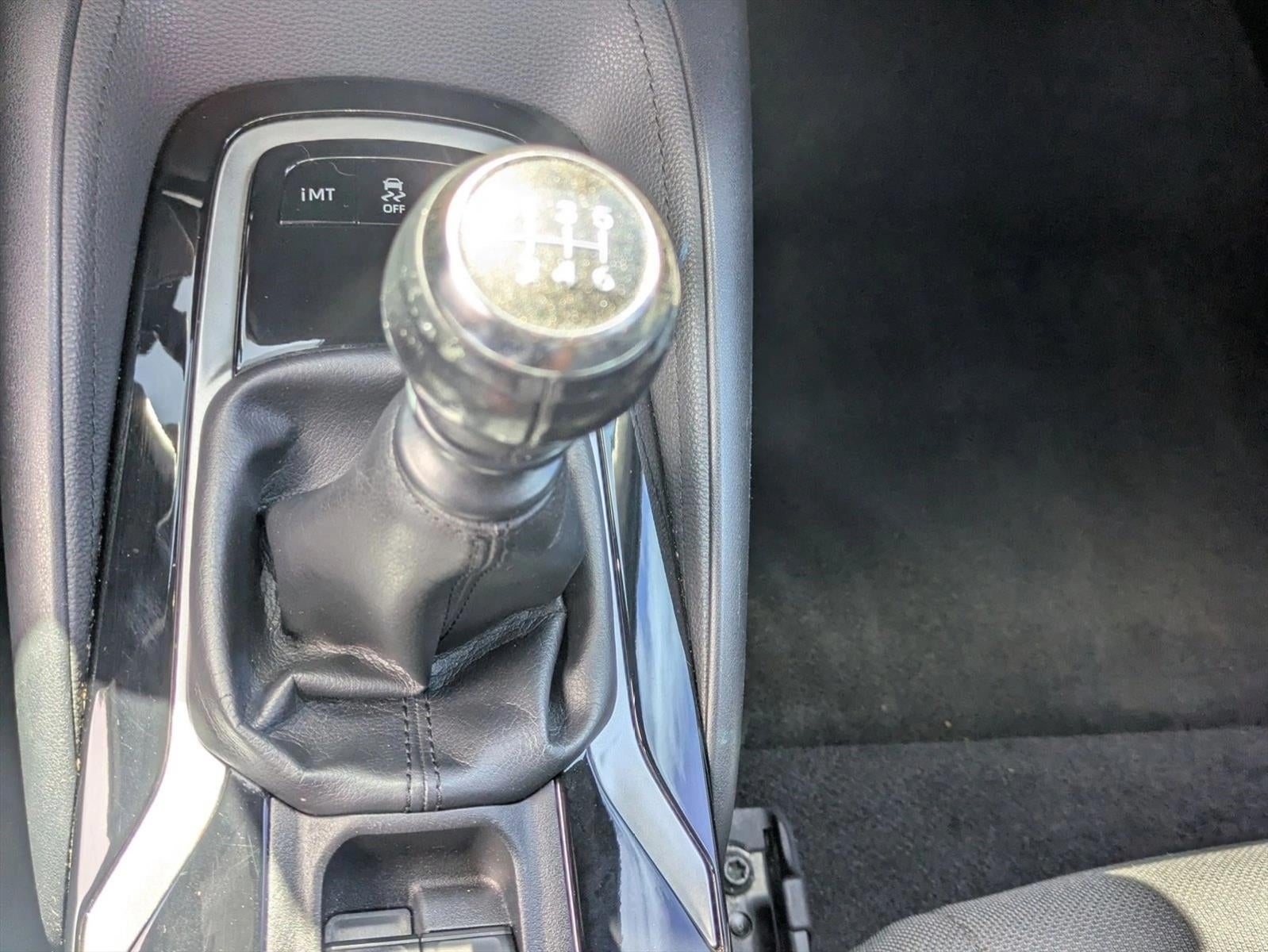 2020 Toyota Corolla SE Manual (Natl)